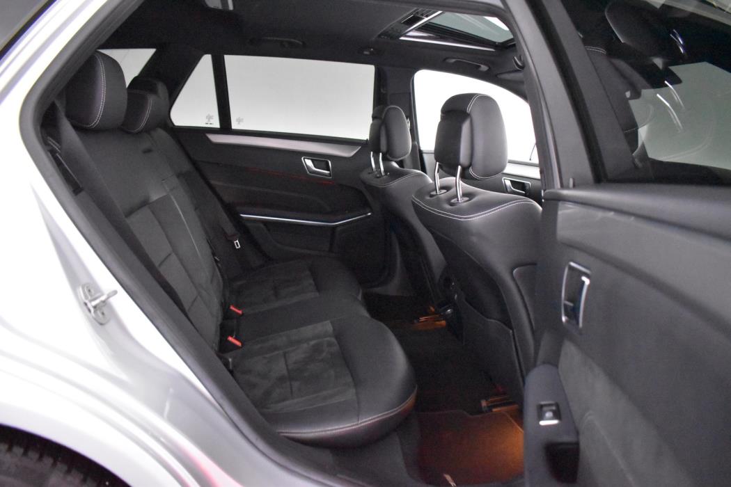 MERCEDES-BENZ E 2016