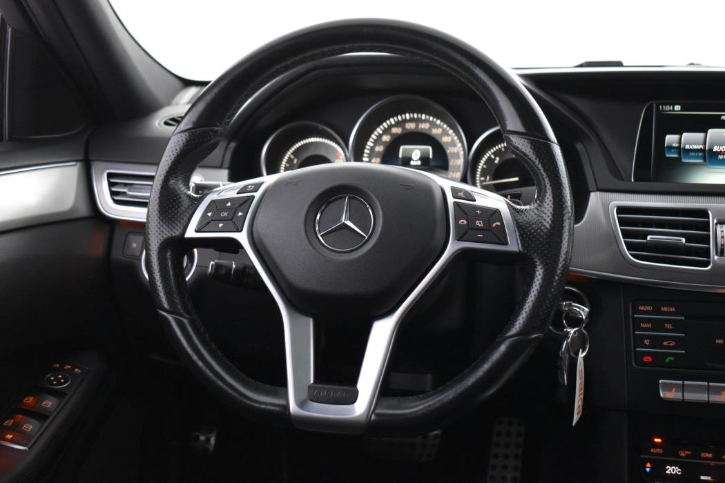 MERCEDES-BENZ E 2016