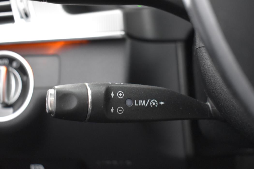 MERCEDES-BENZ E 2016