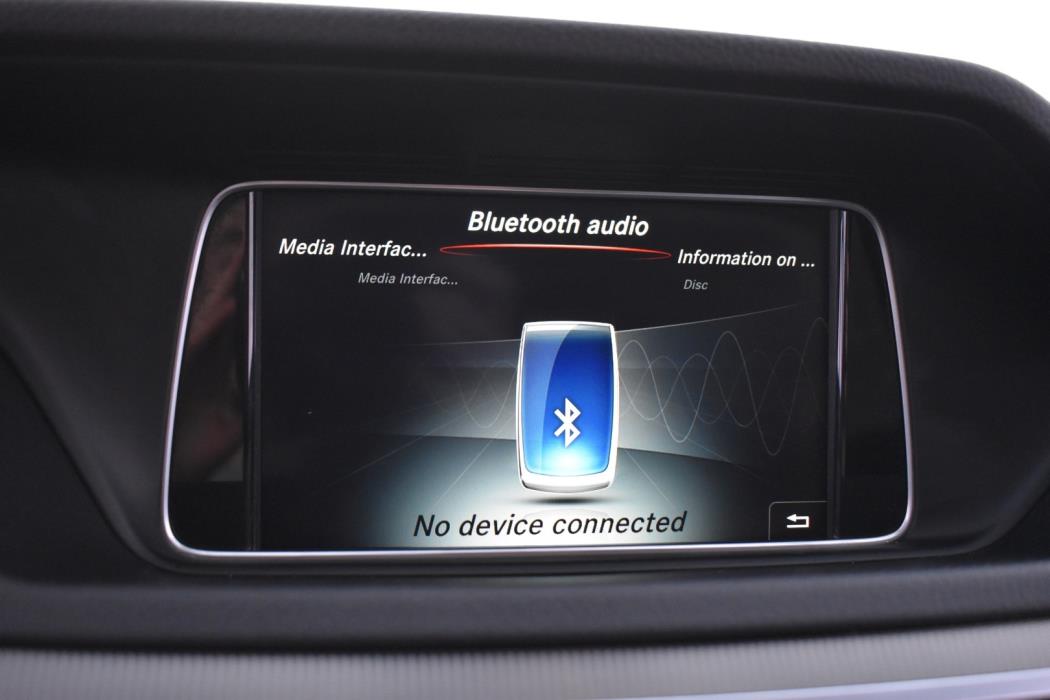 MERCEDES-BENZ E 2016