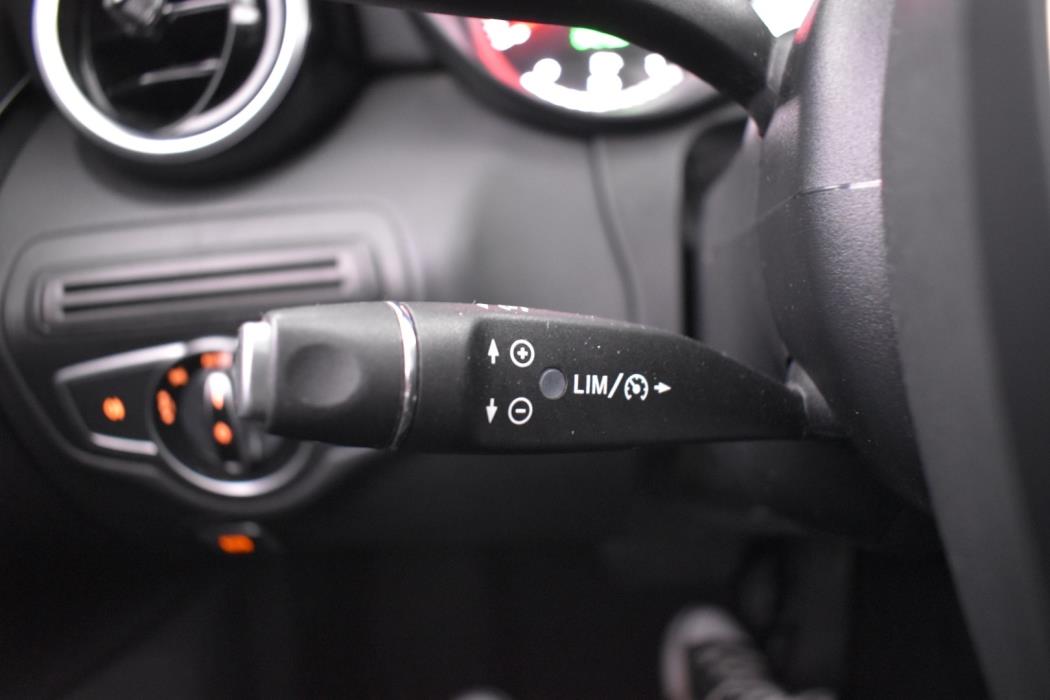 MERCEDES-BENZ C 2016