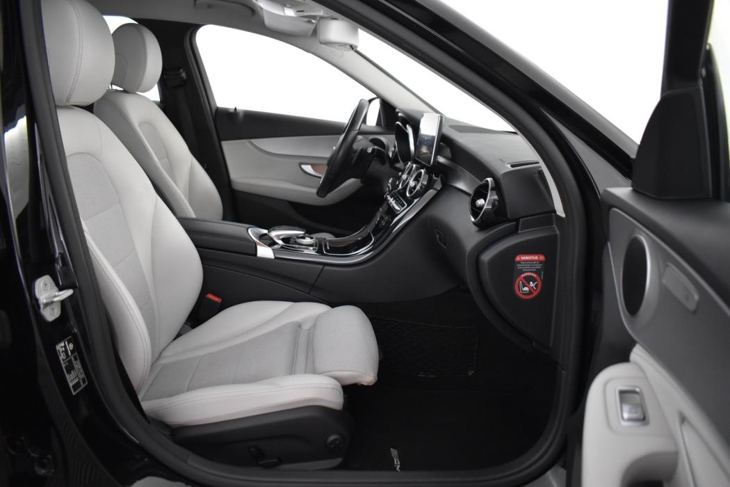 MERCEDES-BENZ C 2015