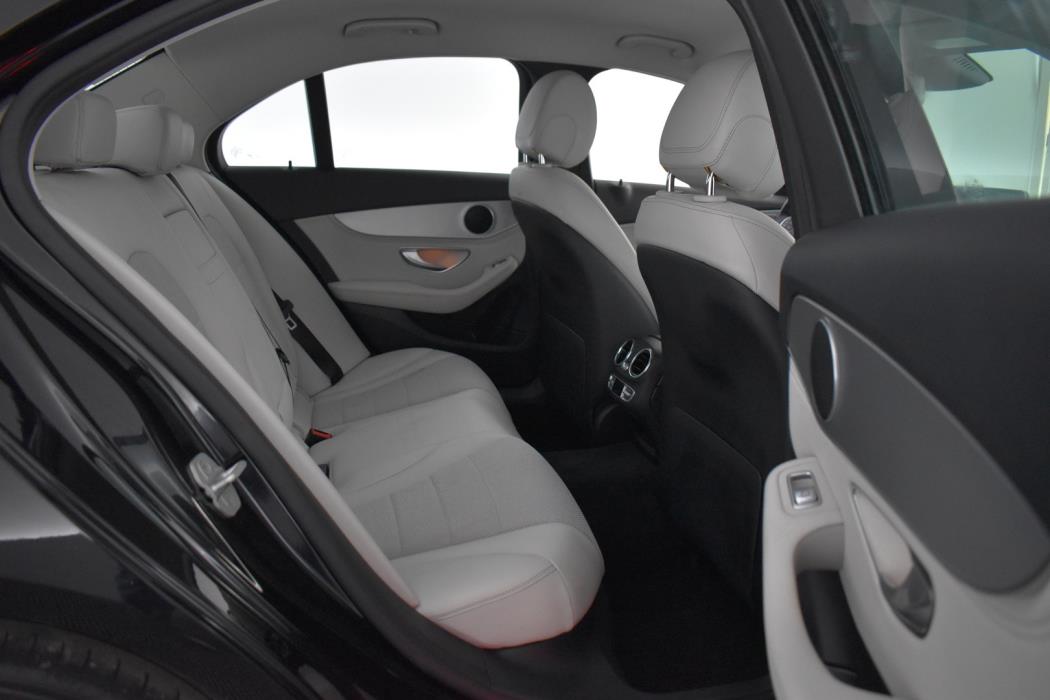 MERCEDES-BENZ C 2015