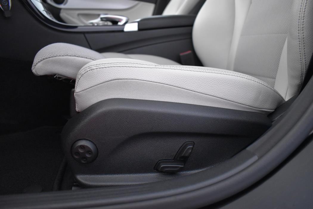 MERCEDES-BENZ C 2015