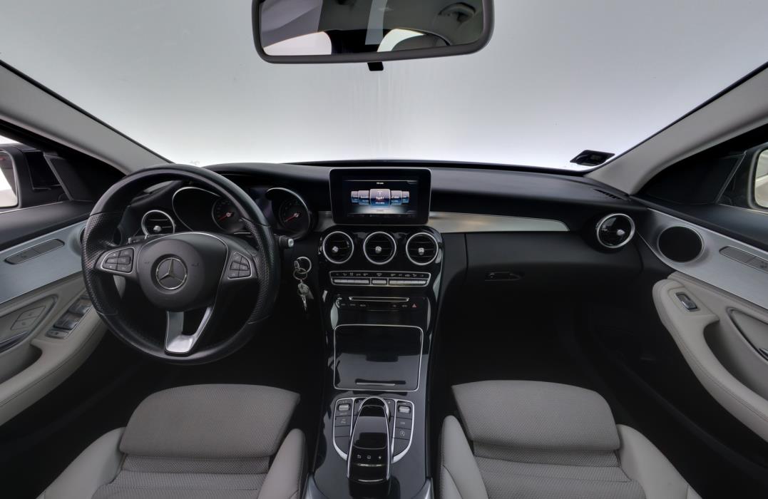MERCEDES-BENZ C 2015