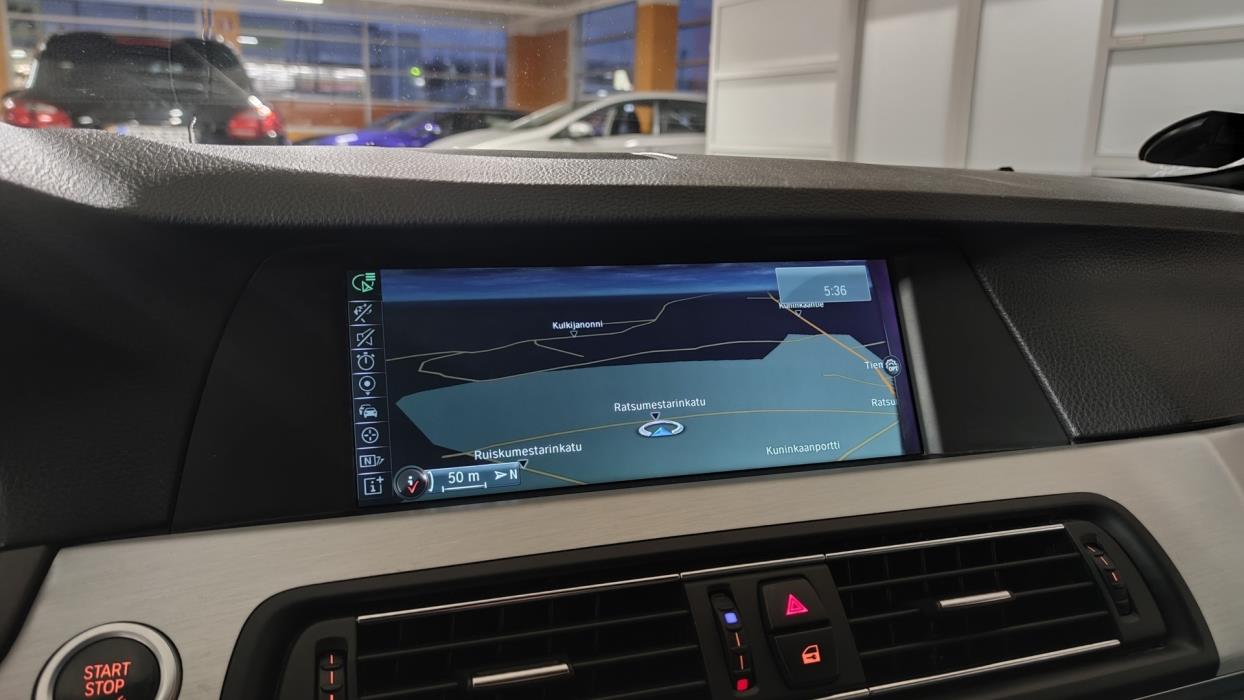 BMW 520 2013