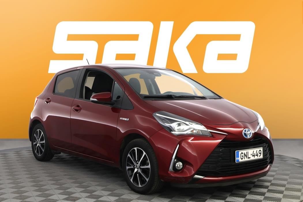 TOYOTA Yaris 2019
