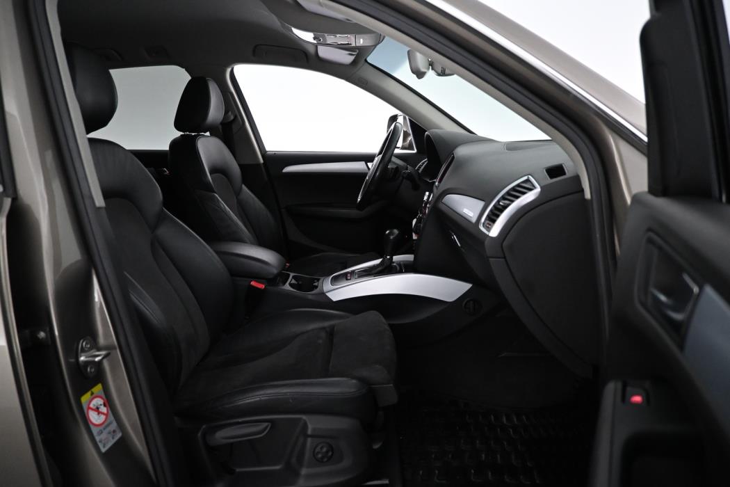 AUDI Q5 2011