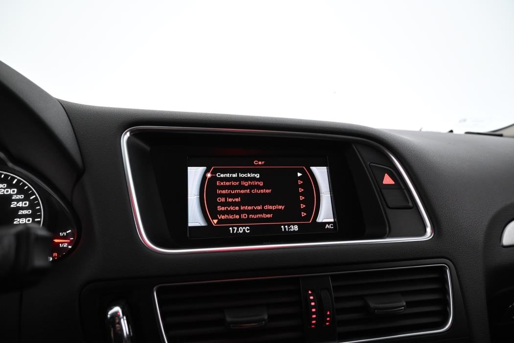 AUDI Q5 2011