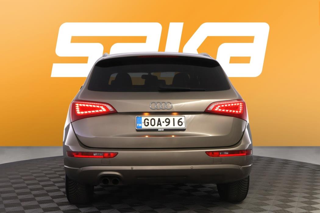 AUDI Q5 2011