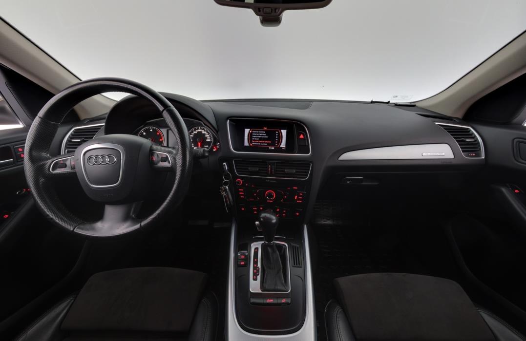 AUDI Q5 2011