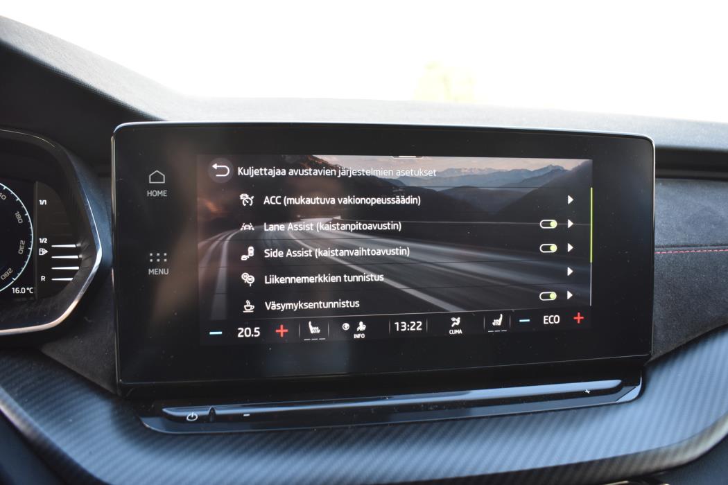 SKODA Octavia 2021