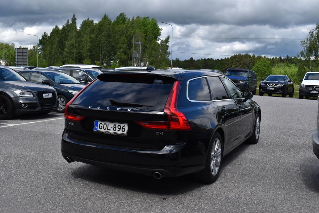 VOLVO V90 2017