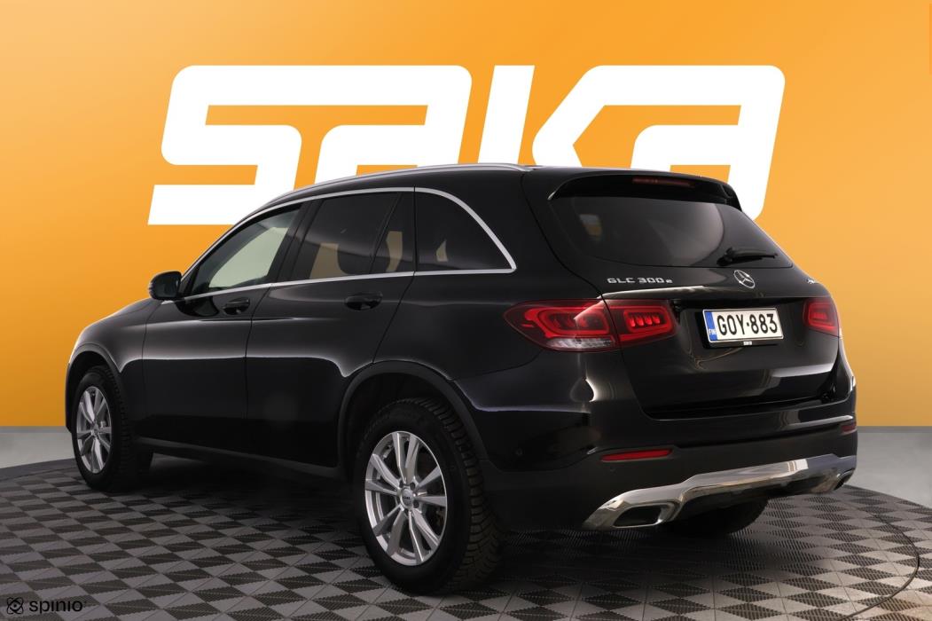 MERCEDES-BENZ GLC 2022