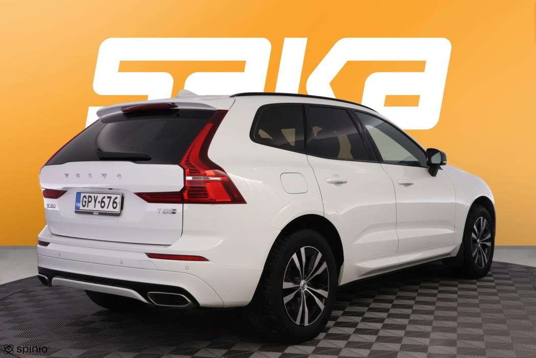 VOLVO XC60 2020