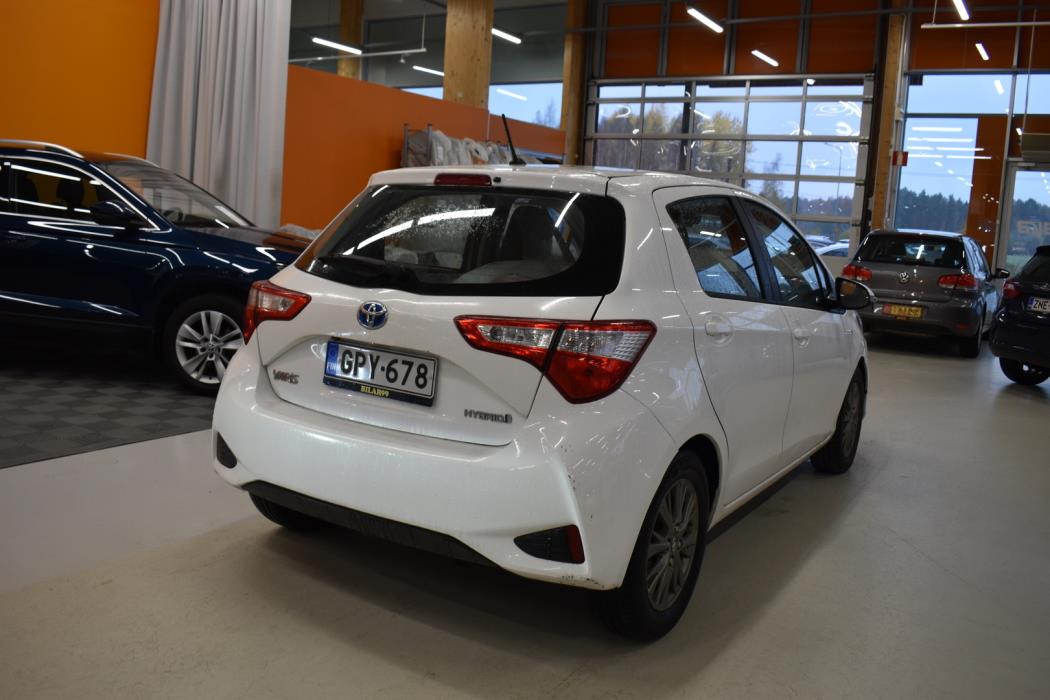 TOYOTA Yaris 2020