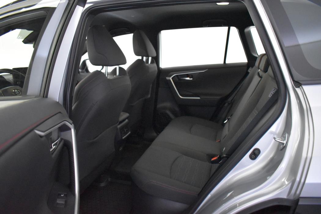 TOYOTA RAV4 Plug-in 2025
