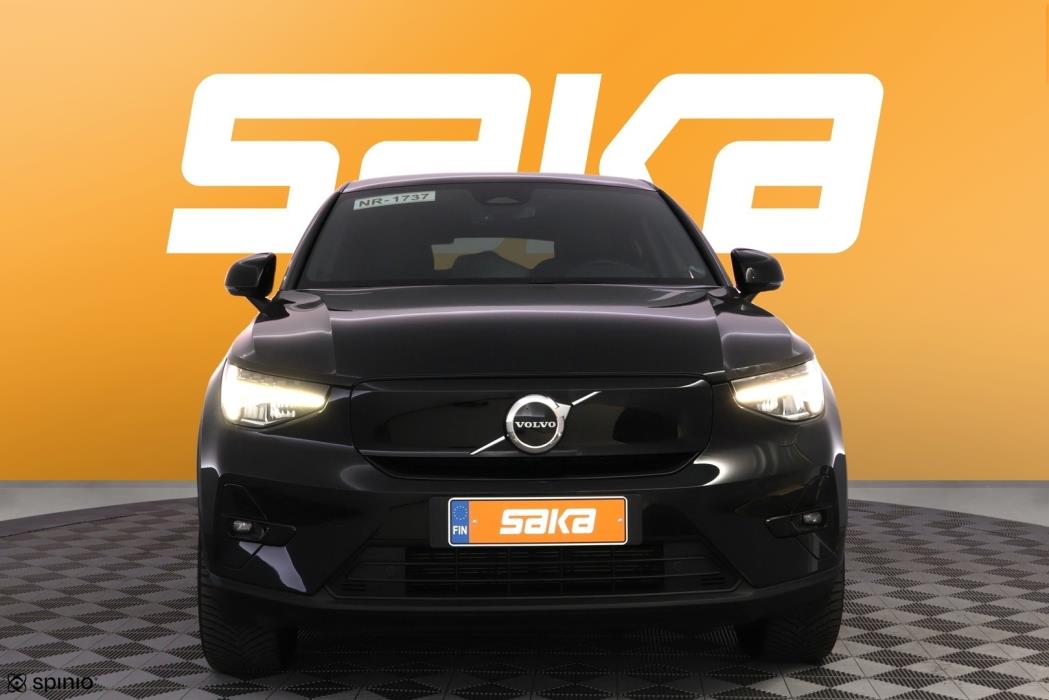 VOLVO C40 2022