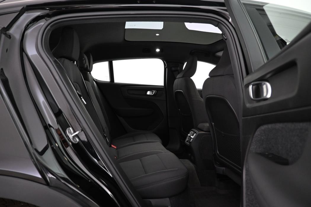 VOLVO C40 2022