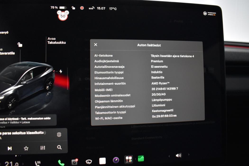 TESLA Model Y 2025