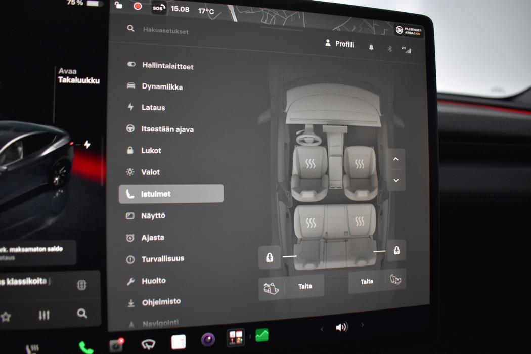 TESLA Model Y 2025