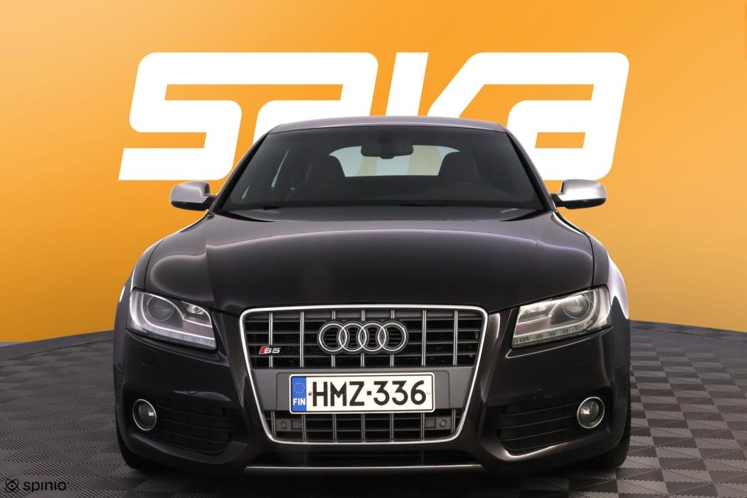 AUDI S5 2011