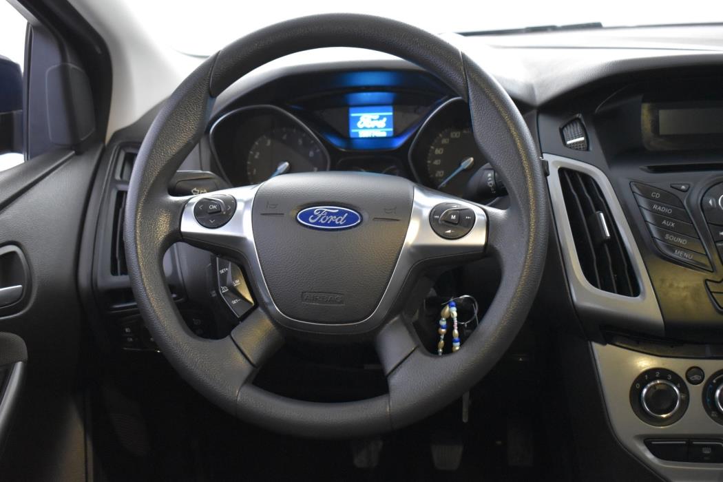 FORD Focus 2011