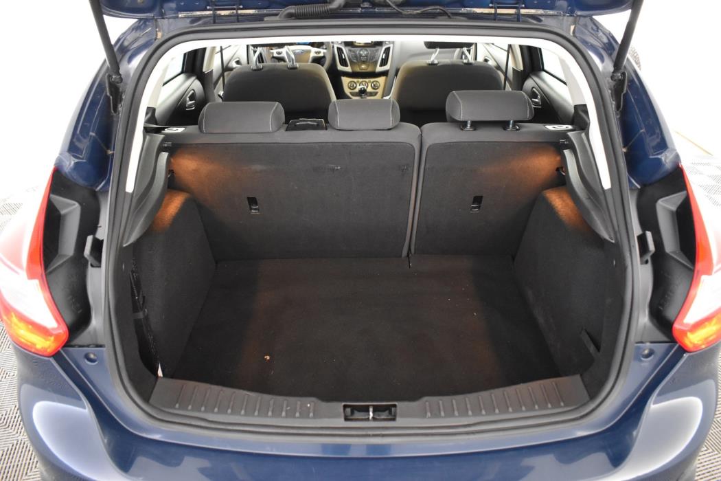FORD Focus 2011
