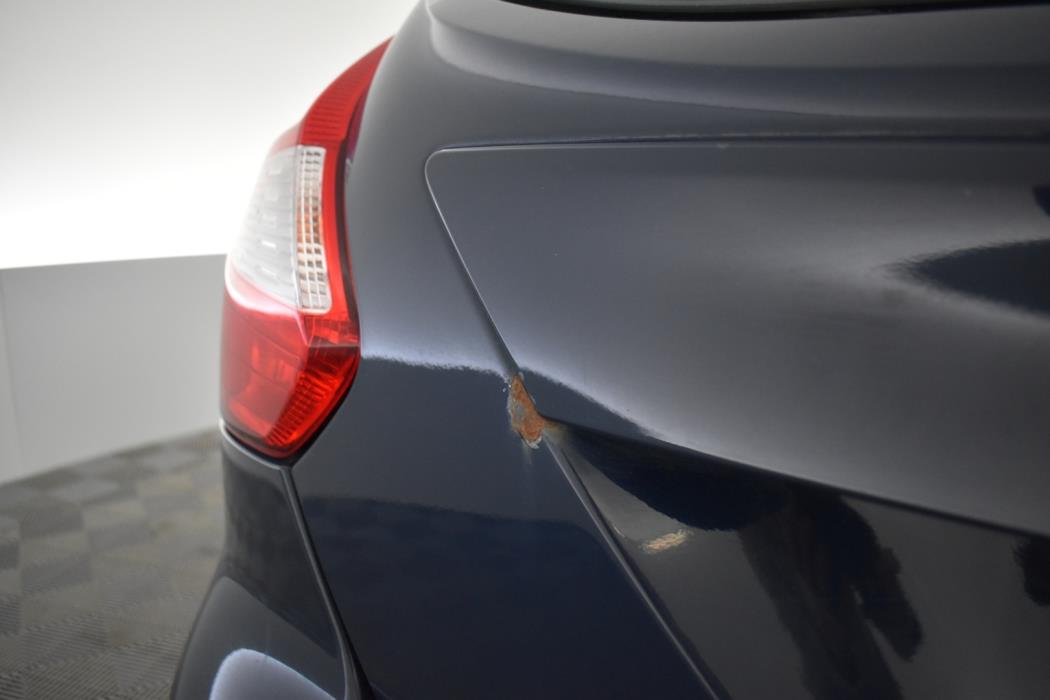 FORD Focus 2011