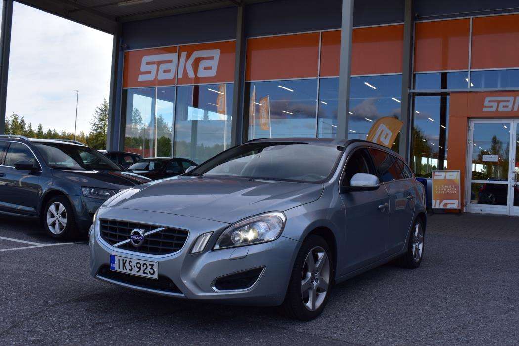 VOLVO V60 2013