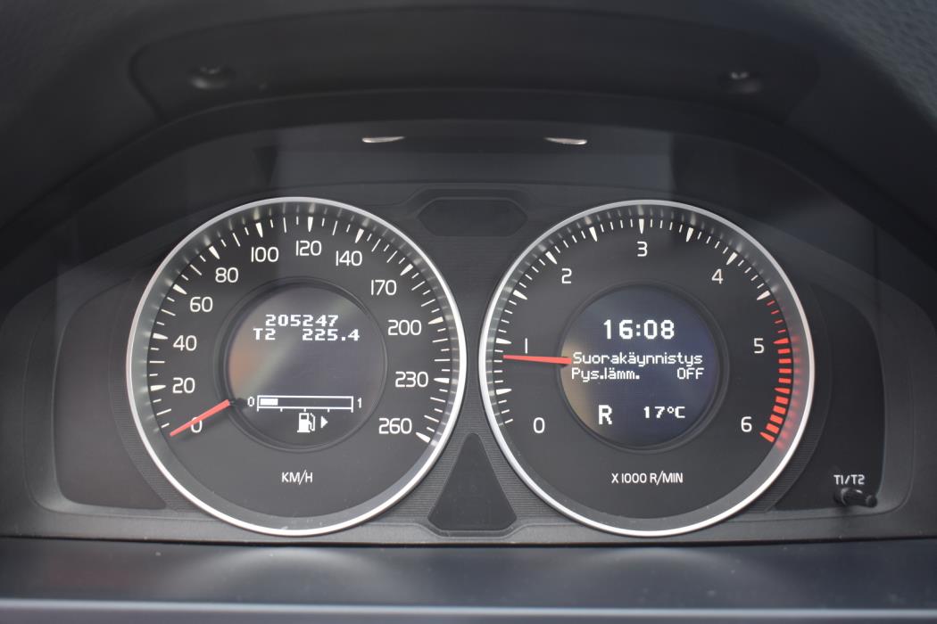 VOLVO V60 2013