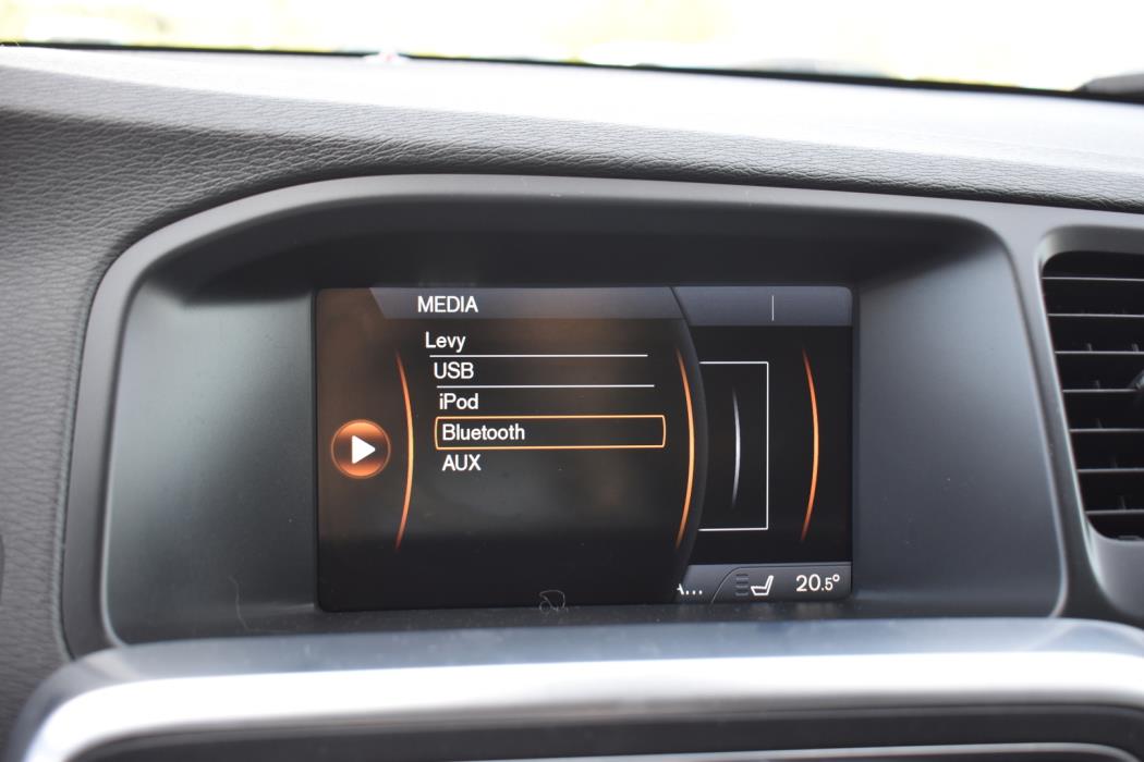 VOLVO V60 2013