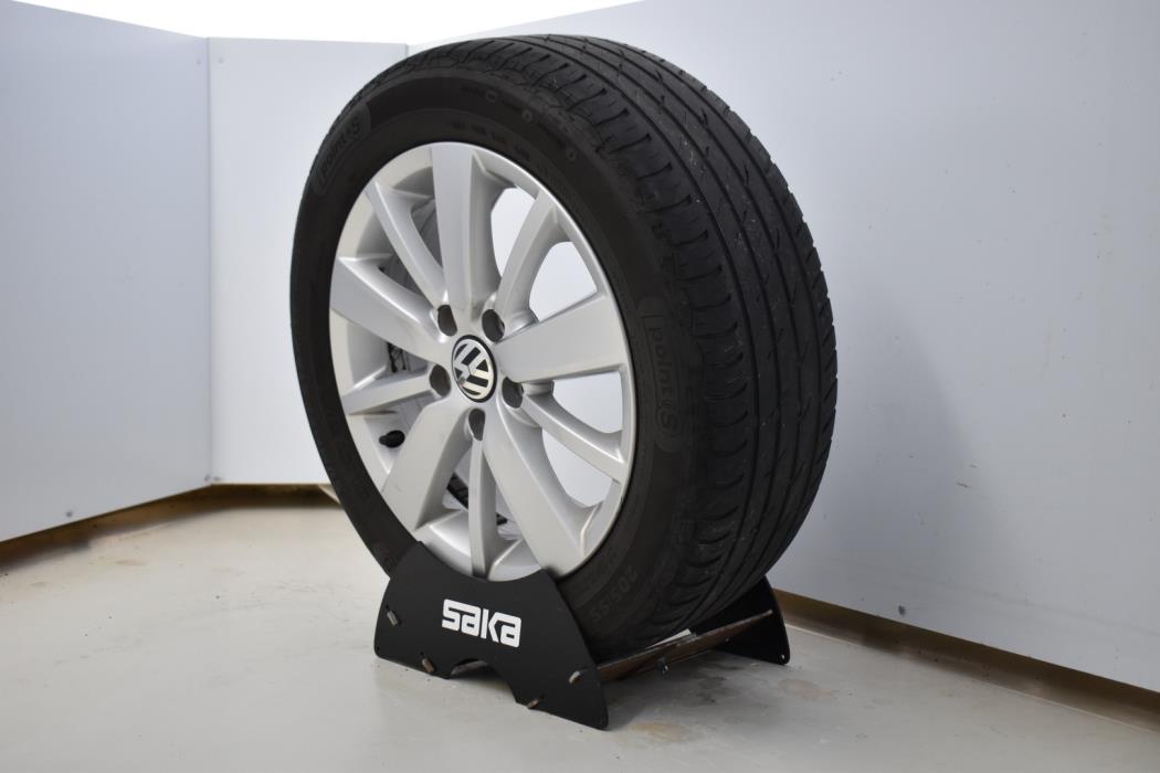 VOLKSWAGEN Golf 2013