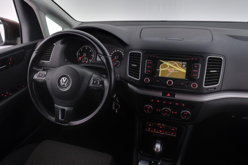 VOLKSWAGEN Sharan 2014