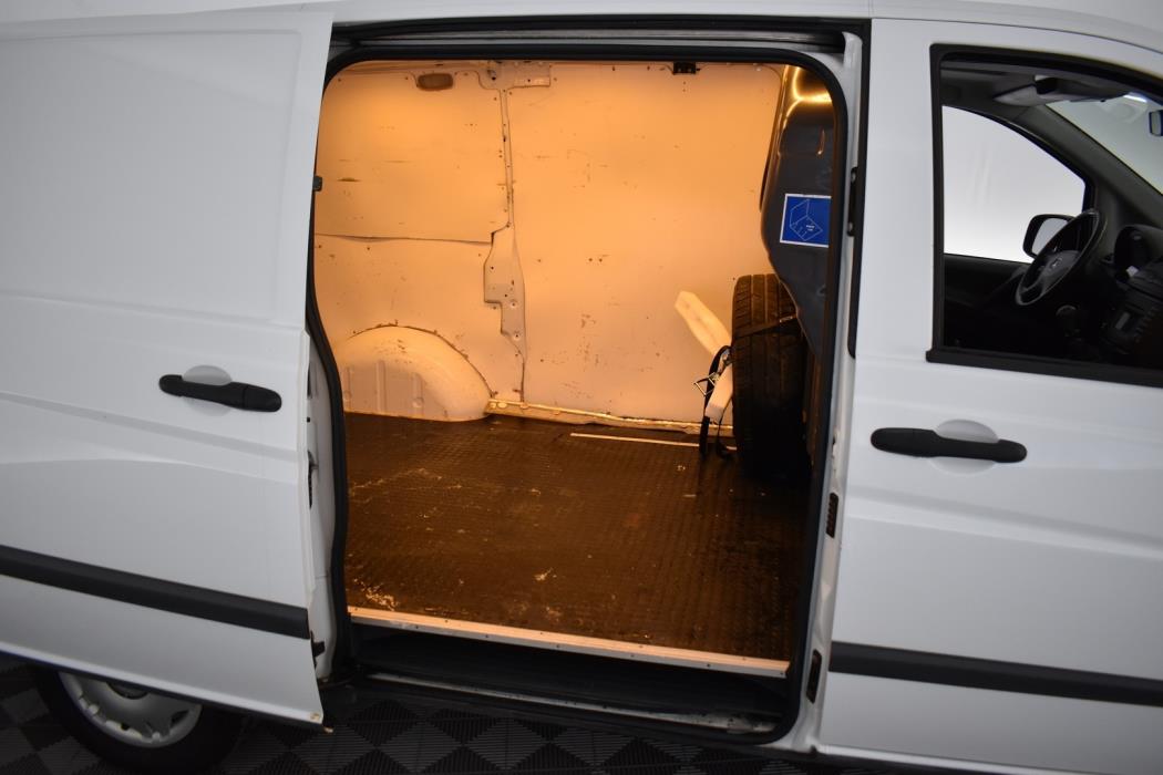 MERCEDES-BENZ Vito 2011
