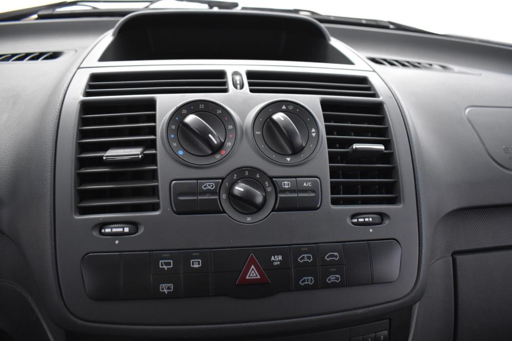 MERCEDES-BENZ Vito 2011