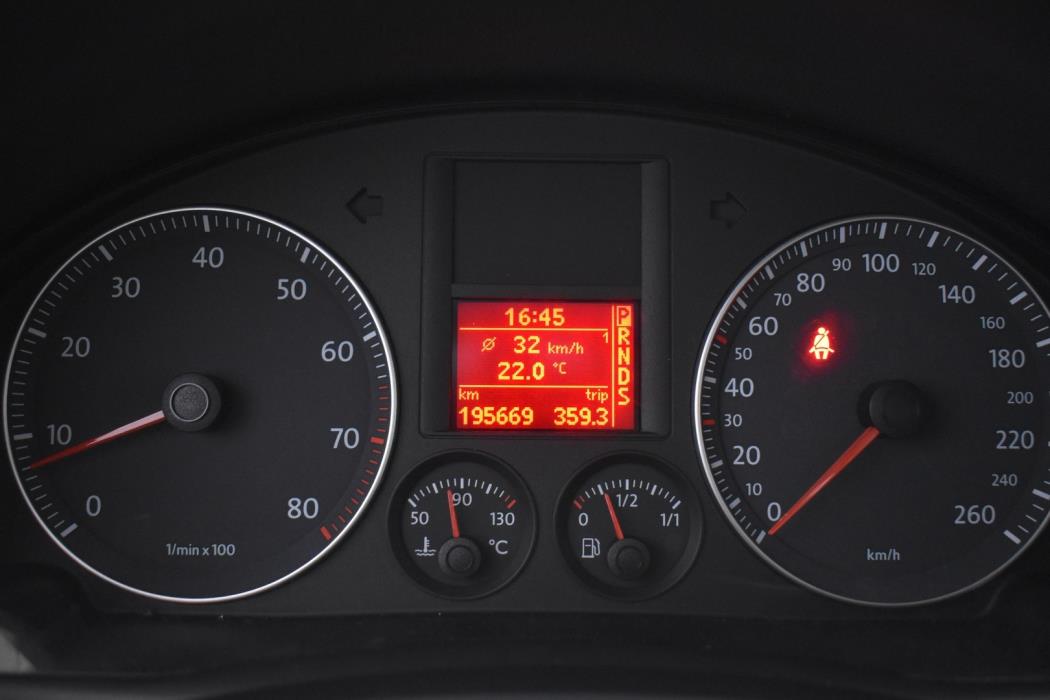 VOLKSWAGEN Golf 2008