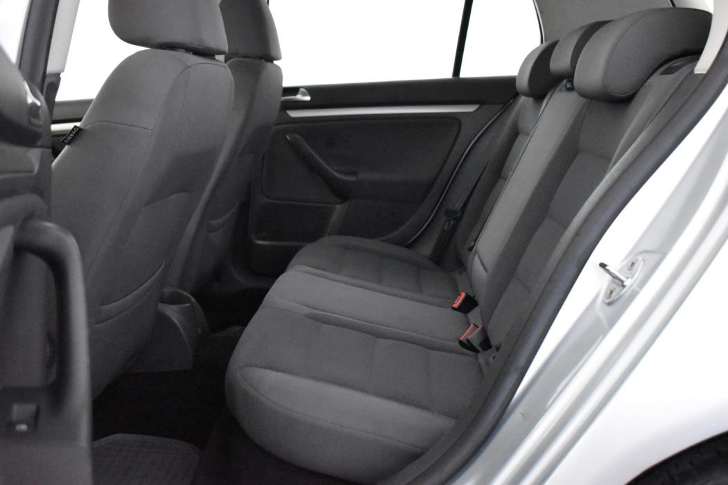 VOLKSWAGEN Golf 2008
