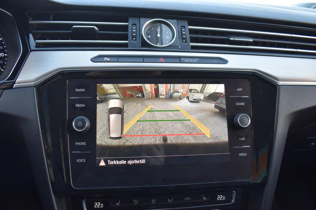 VOLKSWAGEN Passat 2018