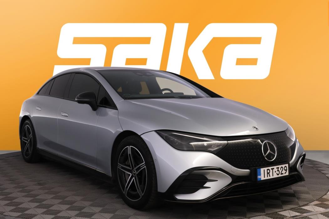 MERCEDES-BENZ EQE 2023