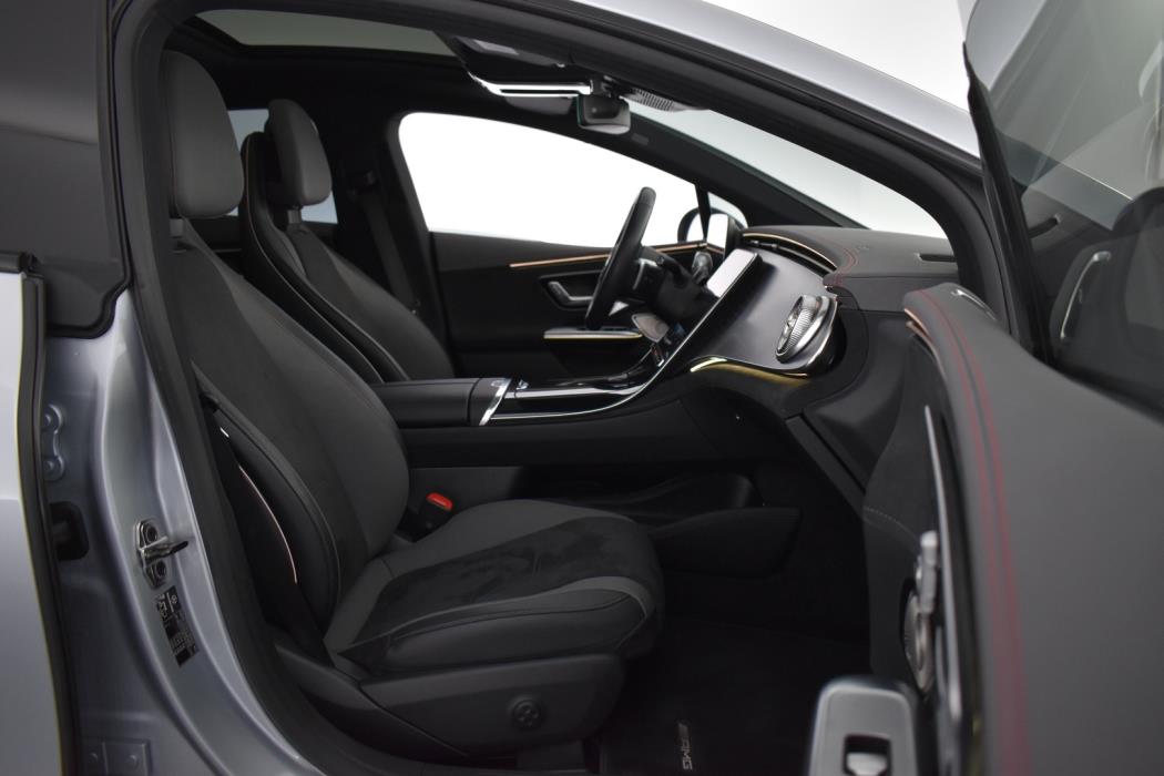 MERCEDES-BENZ EQE 2023