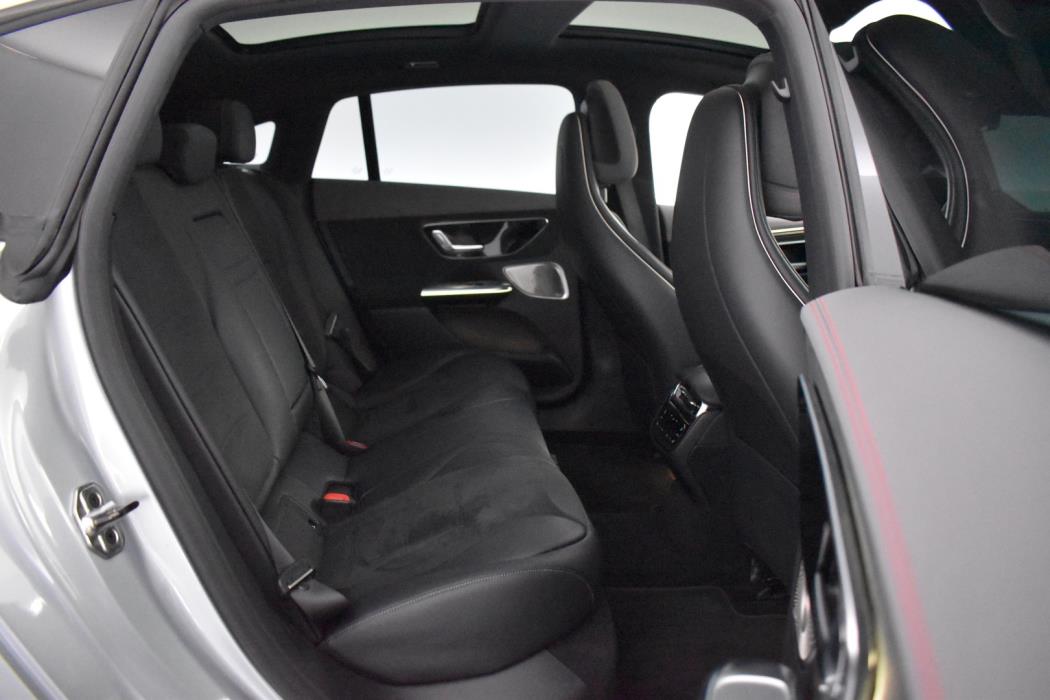 MERCEDES-BENZ EQE 2023