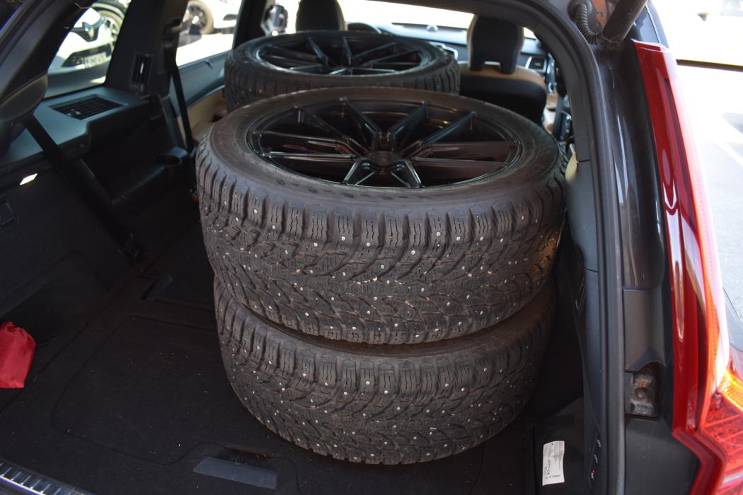 VOLVO XC90 2025