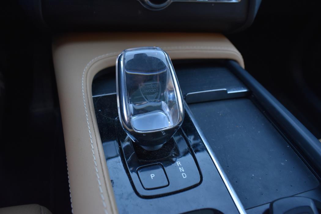 VOLVO XC90 2025