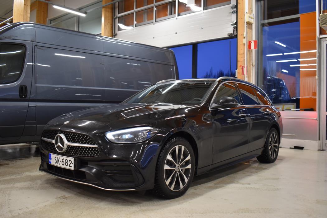 MERCEDES-BENZ C 2025