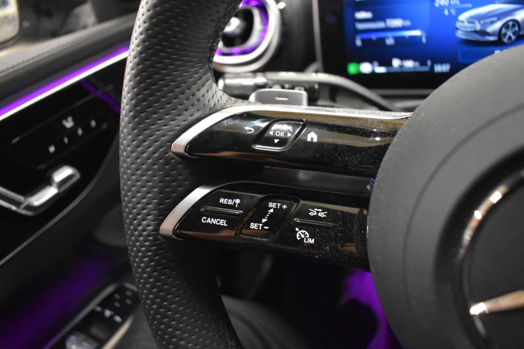 MERCEDES-BENZ C 2025