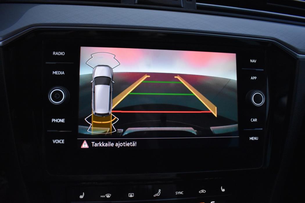 VOLKSWAGEN Passat 2021