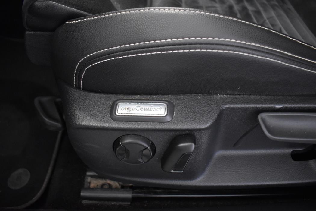 VOLKSWAGEN Passat 2021