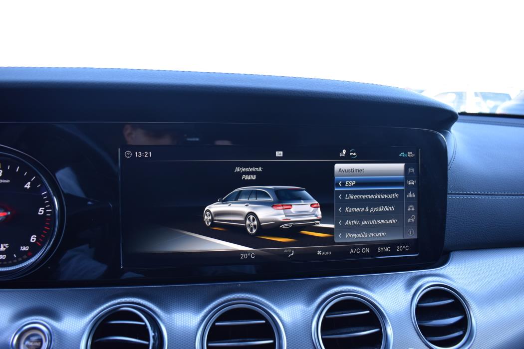 MERCEDES-BENZ E 2017