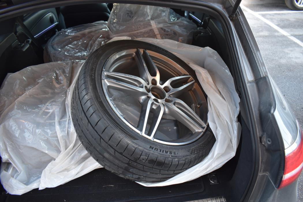 MERCEDES-BENZ E 2017